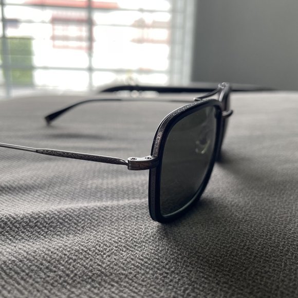 Killer John Varvatos Aviator Sunglasses, BRAND NEW! - Picture 7 of 16